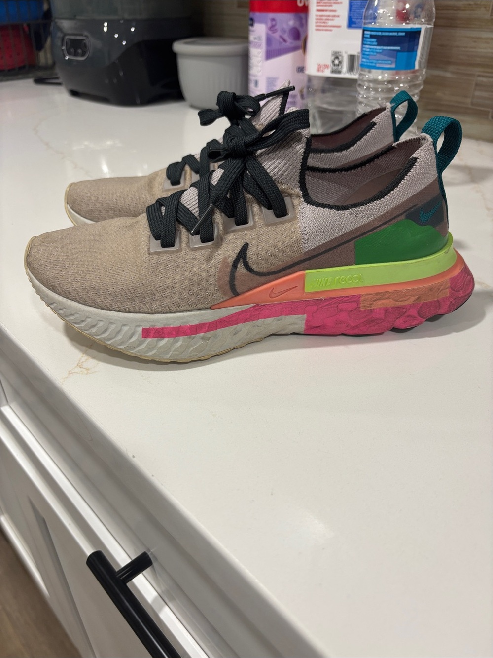 Nike Women's Beige Multicolor React Running Shoe